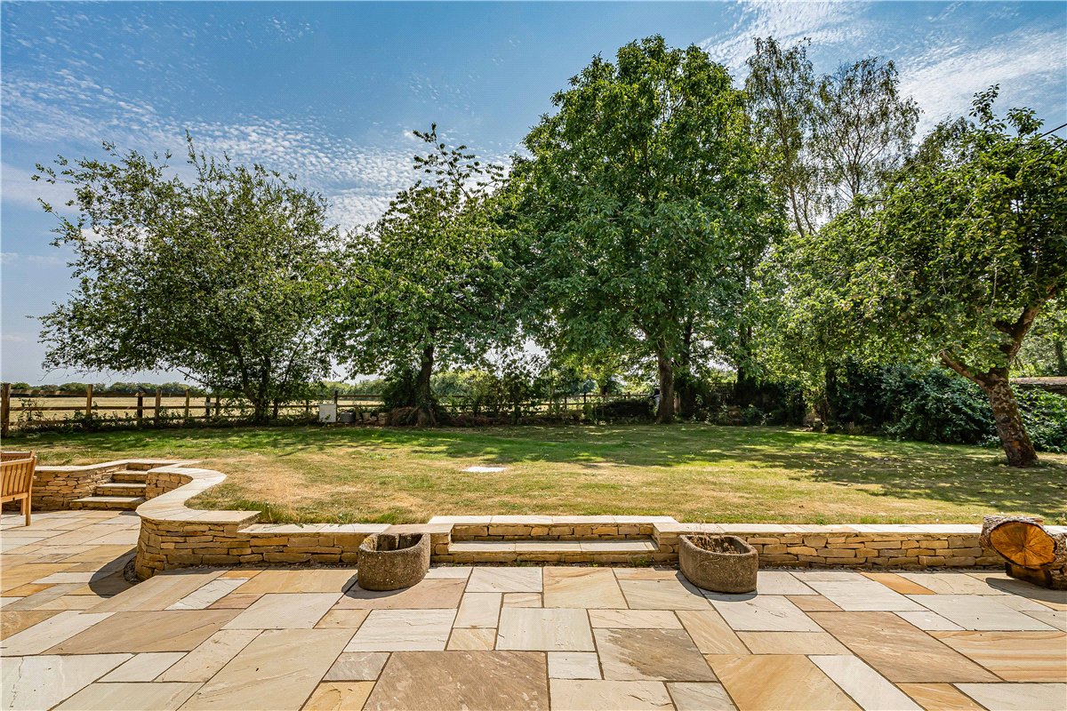 5 bedroom House, Bampton Road, Black Bourton, OX18 - Available, Image 9