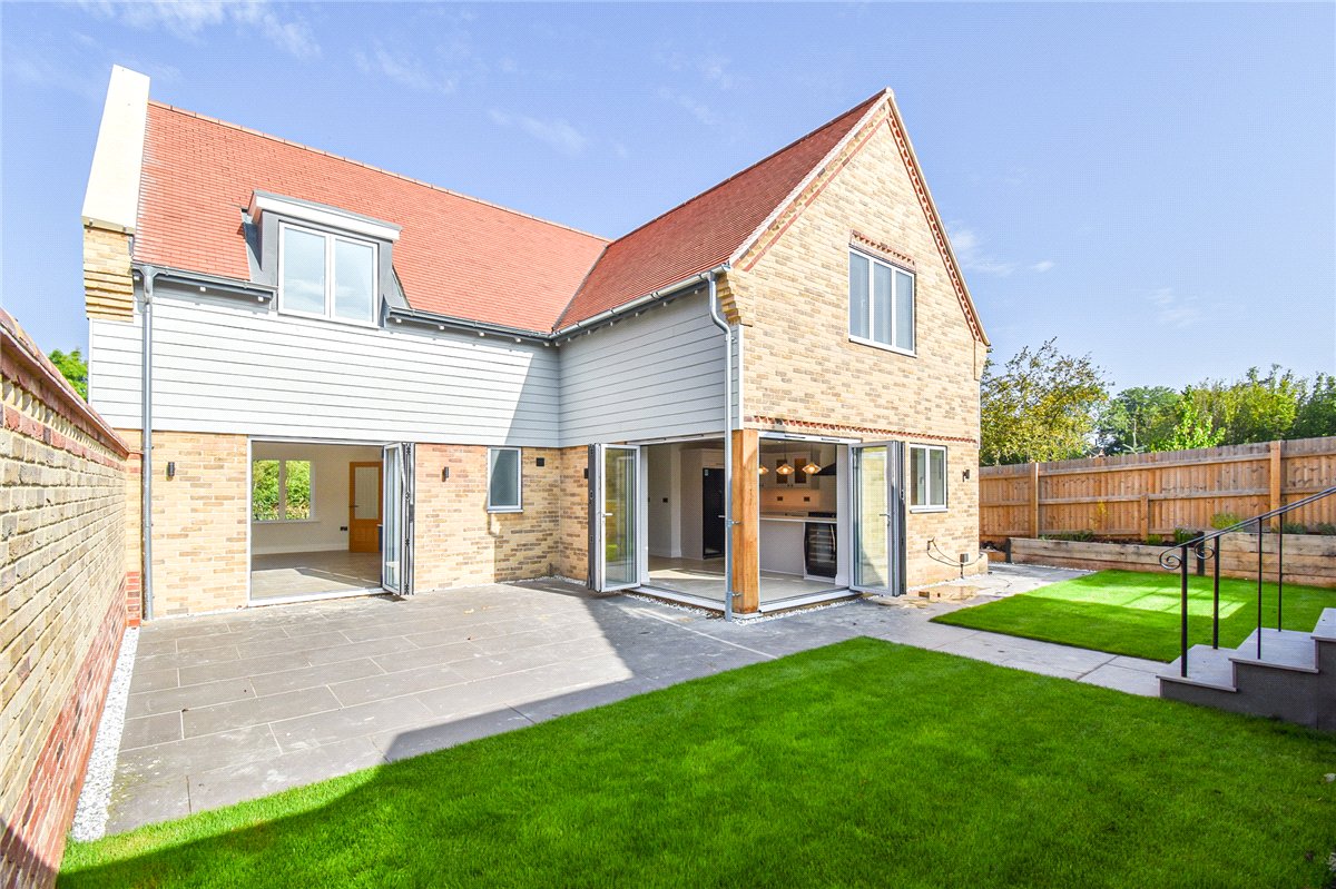 4 bedroom House, 1 Evelyns Orchard, Lower Road, CB7 - 