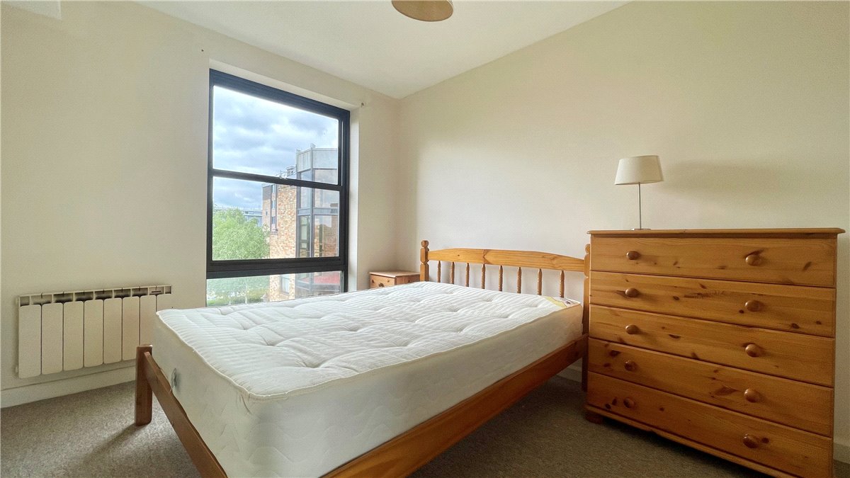 1 bedroom Flat, Manhattan Drive, Cambridge, CB4 - Sold, Image 5