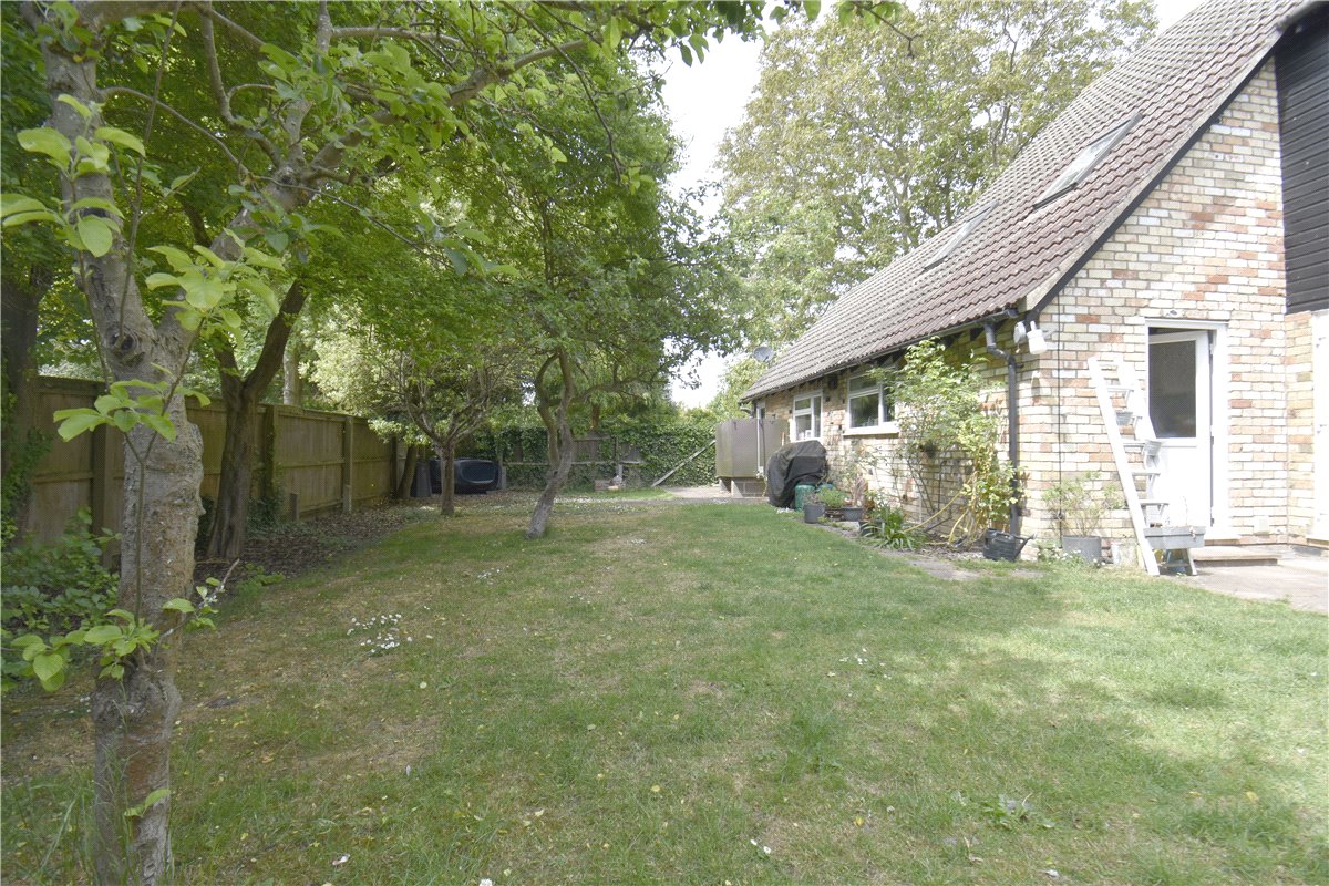 5 bedroom House, Bensteads End, Great Wilbraham, CB21 - , Image 13