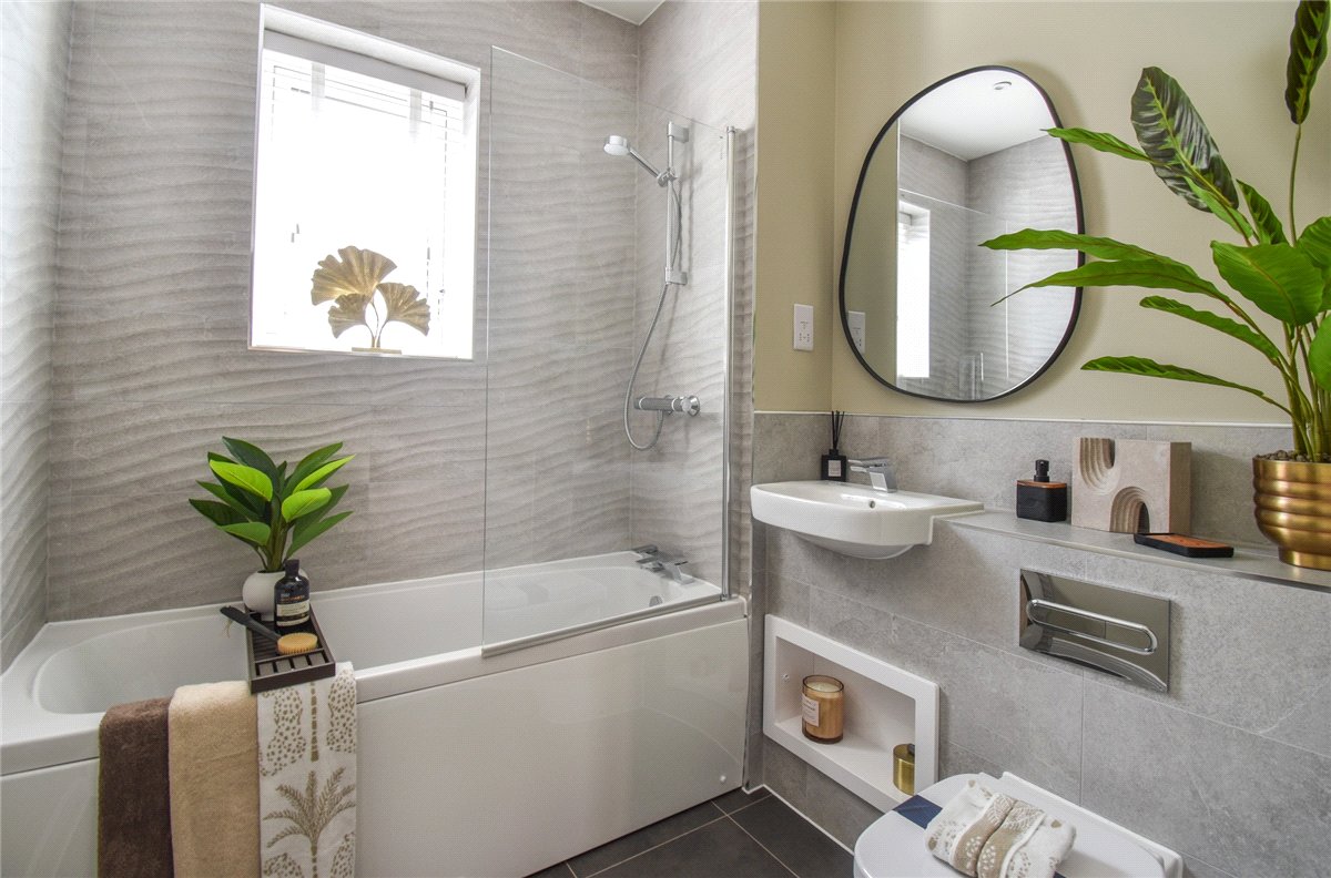2 bedroom Maisonette, Saffron Way, Cherry Hinton, CB1 - Available, Image 6