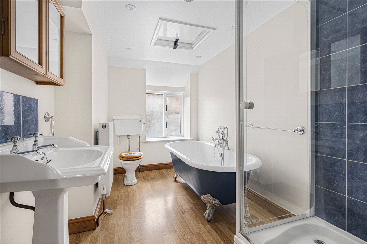 5 bedroom Cottage, Valley Road, Finmere, MK18 - Sold STC, Image 9