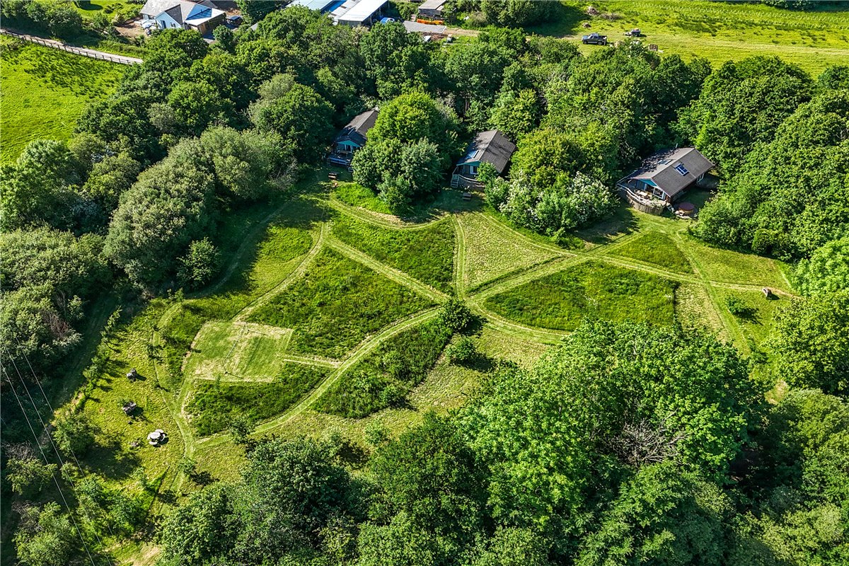 21.1  Farm, Winkleigh, Devon, EX19 - Available