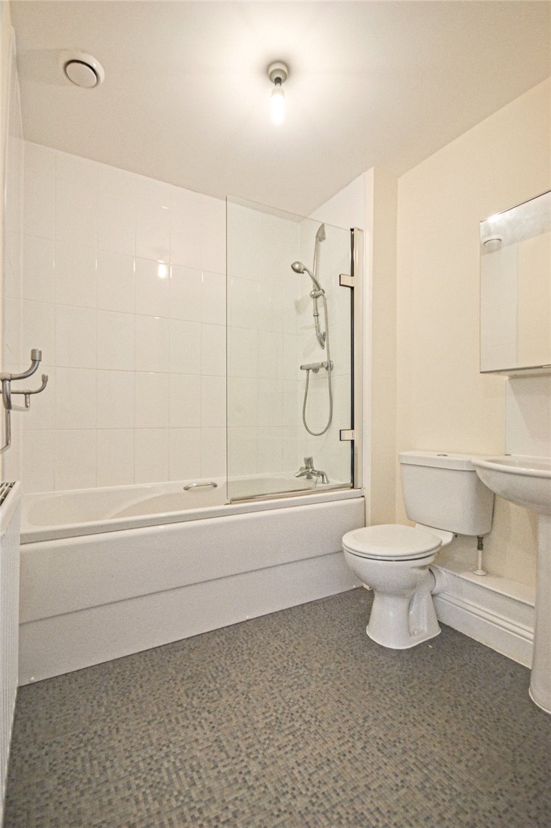 1 bedroom Flat, Alice Bell Close, Cambridge, CB4 - , Image 5