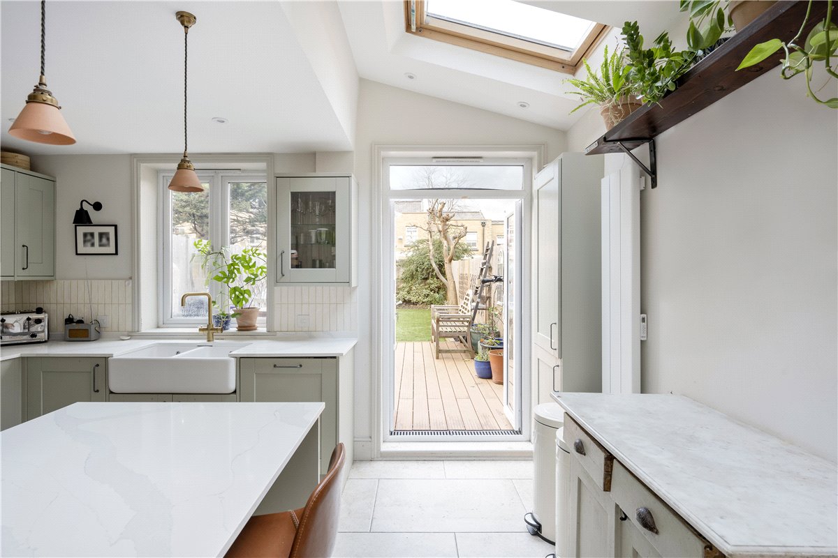 3 bedroom House, Burntwood Lane, Wandsworth, SW17 - Sold, Image 3