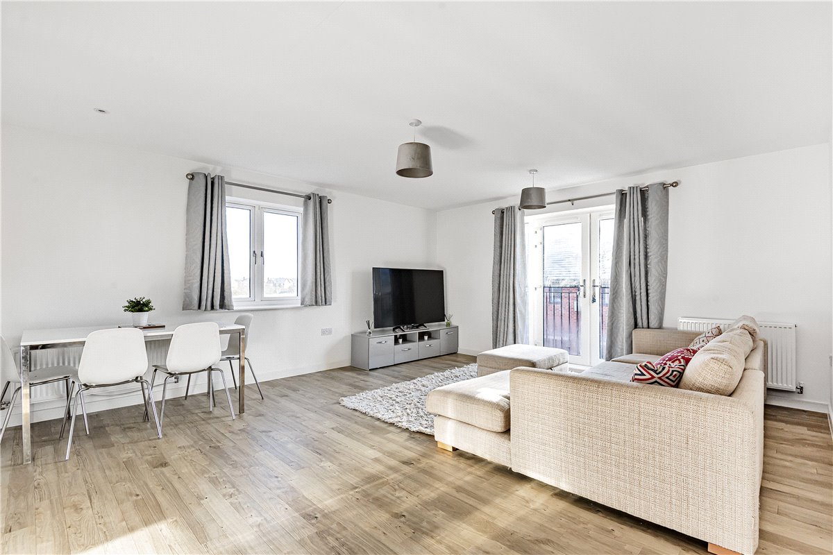 2 bedroom Flat, Vaynol Way, Whitehouse, MK8 - Let Agreed, Image 2