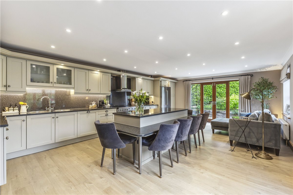 5 bedroom House, Netherstreet, Bromham, SN15 - Available, Image 19