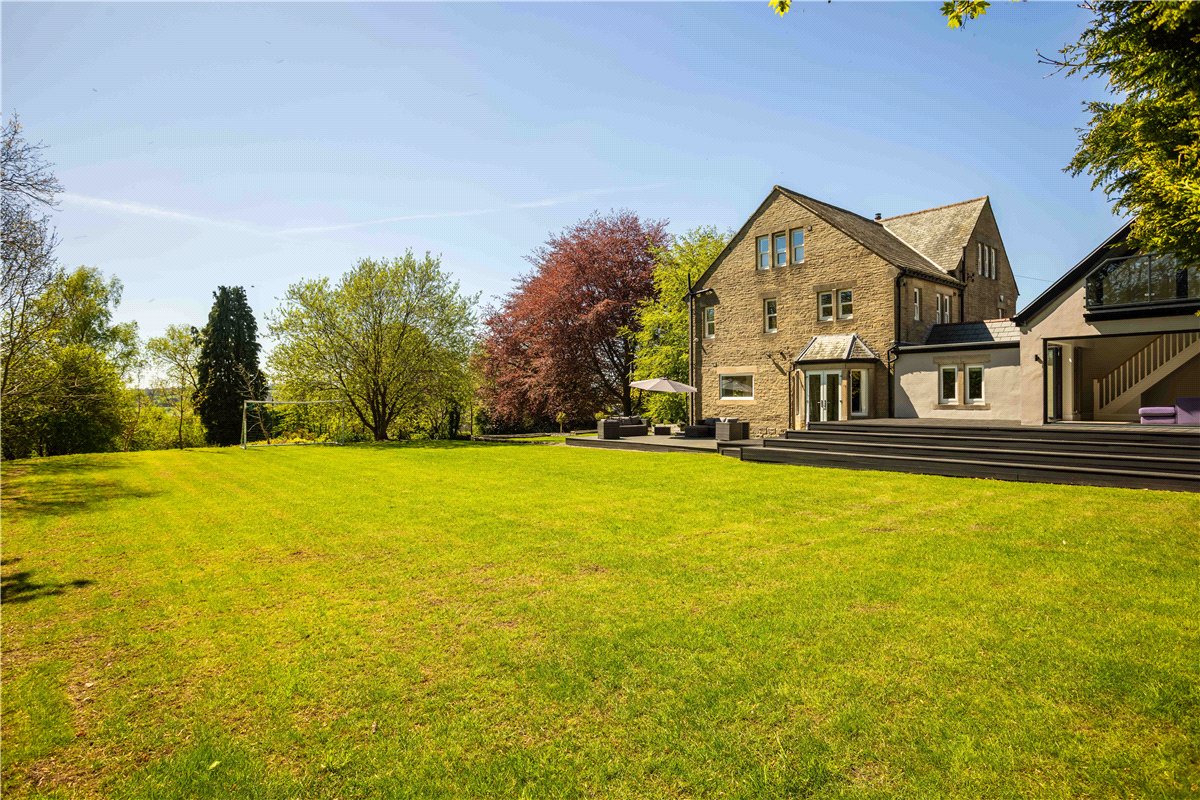 7 bedroom House, Layton Lane, Rawdon, LS19 - Available, Image 18