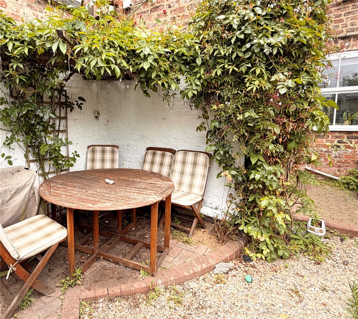2 bedroom House, Neville Terrace, York, YO31 - Available, Image 11
