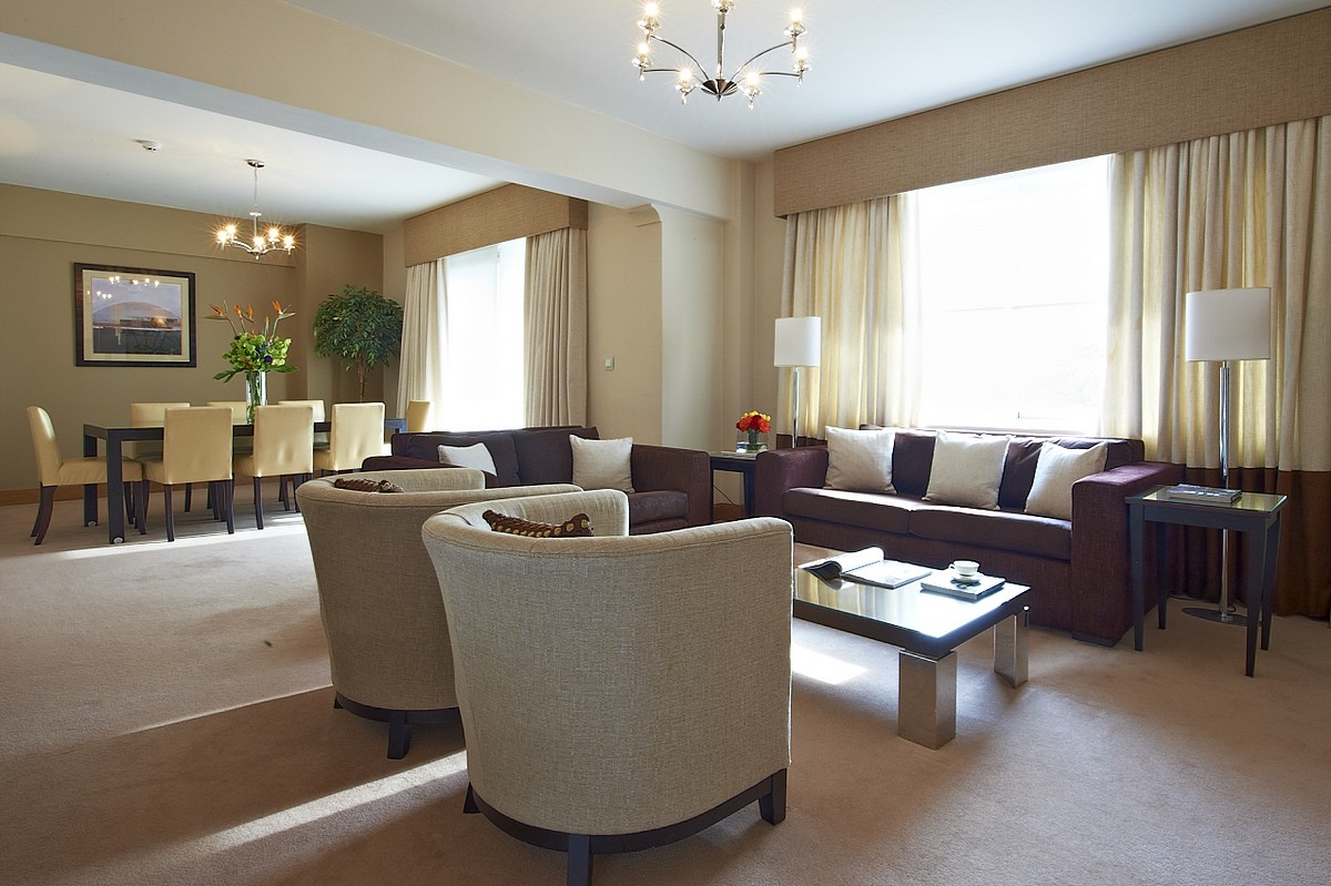 3 bedroom Flat, 3 Bedroom Apartment, Arlington House, SW1A - Available, Image 9