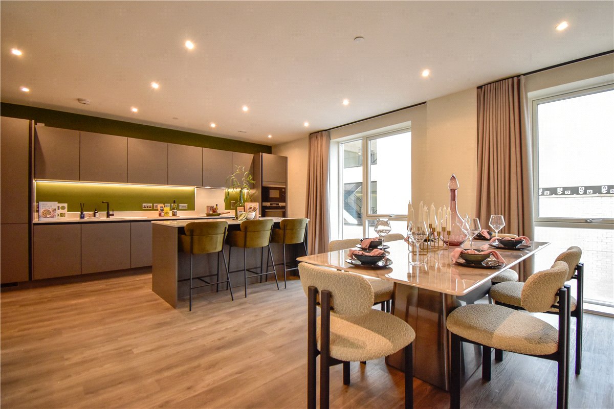 2 bedroom Flat, Knights Park, Eddington, CB3 - Available, Image 1