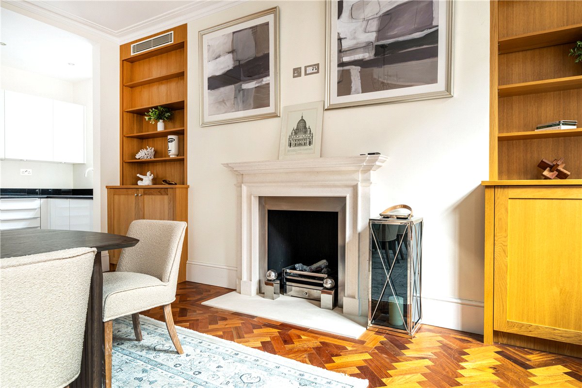 2 bedroom Flat, Grosvenor Square, Mayfair, W1K - Available, Image 24