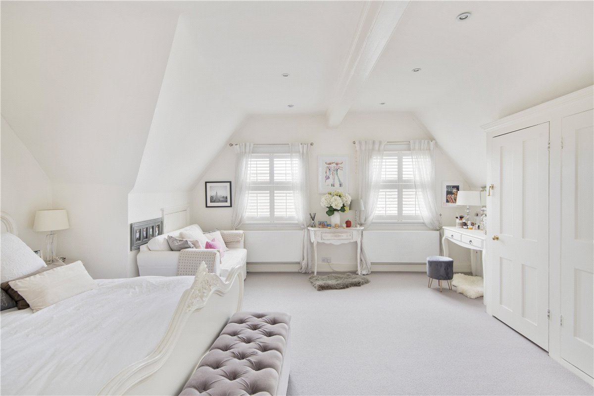5 bedroom House, Wandsworth Common West Side, London, SW18 - Sold, Image 2