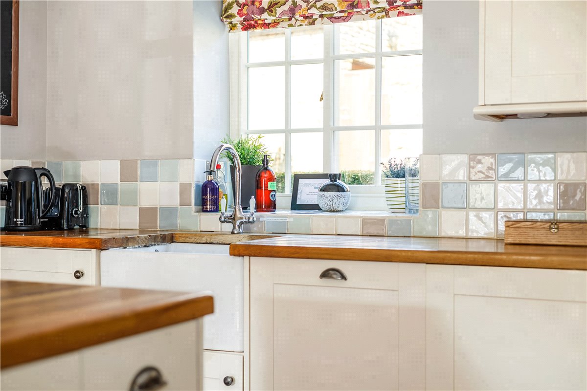 3 bedroom House, Main Street, Westow, YO60 - Available, Image 14