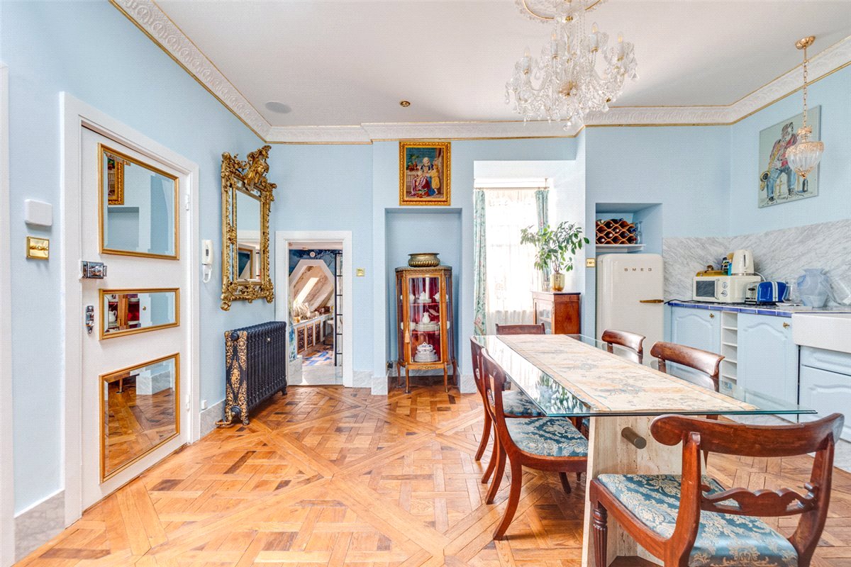 1 bedroom Flat, Sloane Gardens, Chelsea, SW1W - Available, Image 4
