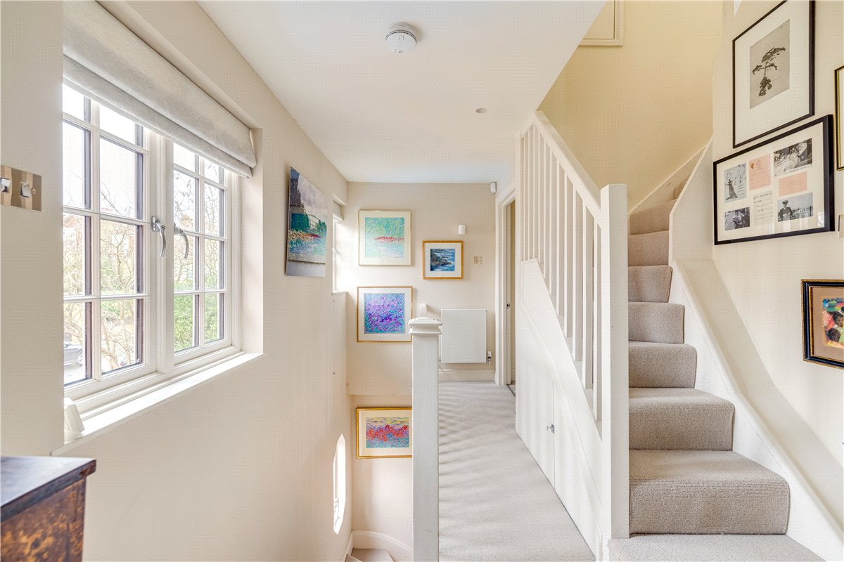 5 bedroom House, Ellerton Road, London, SW18 - Available, Image 14