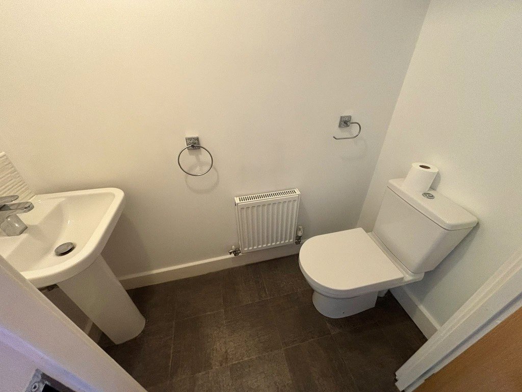 4 bedroom House, Comelybank Drive, Mexborough, S64 - Available, Image 3