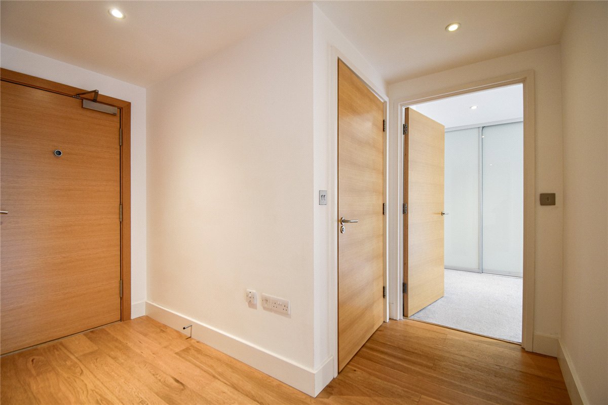 2 bedroom Flat, Keynes House, Kingsley Walk, CB5 - Available, Image 11
