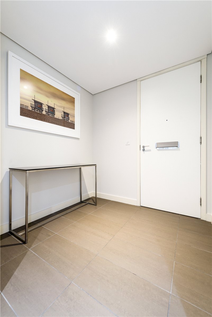 3 bedroom Flat, Merchant Square East, London, W2 - Available, Image 1