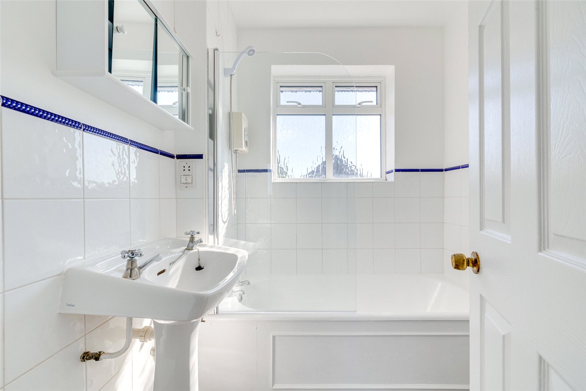 1 bedroom Residential, St. Leonards Road, London, SW14 - , Image 4