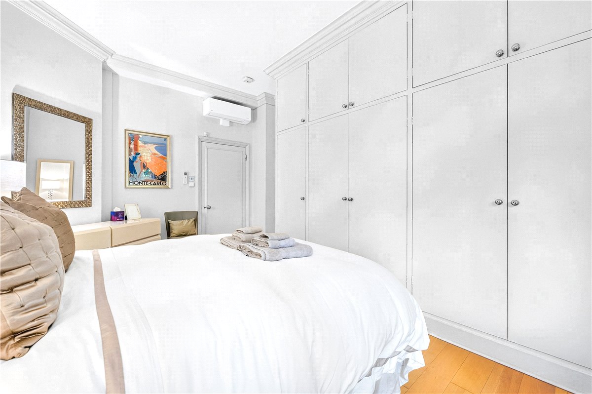 4 bedroom Flat, Knightsbridge, London, SW1X - Available, Image 21