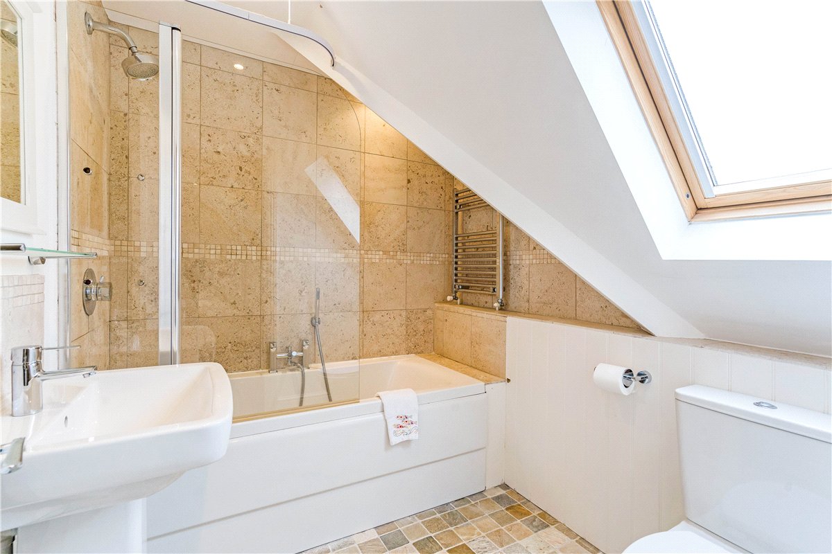 3 bedroom House, Pewsey Road, Upavon, SN9 - Available, Image 13