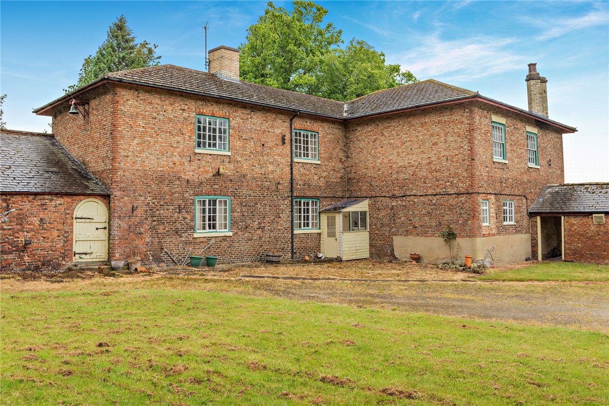   Farm, Bassett House Farm, Thorpe Bassett, YO17 - Available, Image 9