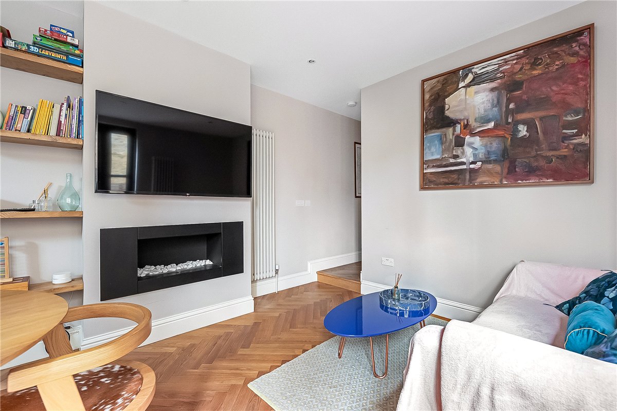 2 bedroom Flat, Renmuir Street, London, SW17 - Available, Image 7