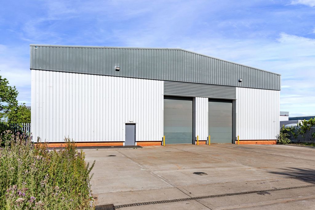 11436 Sq Ft, 19F Follingsby Park, Gateshead, NE10 - Available, Image 4