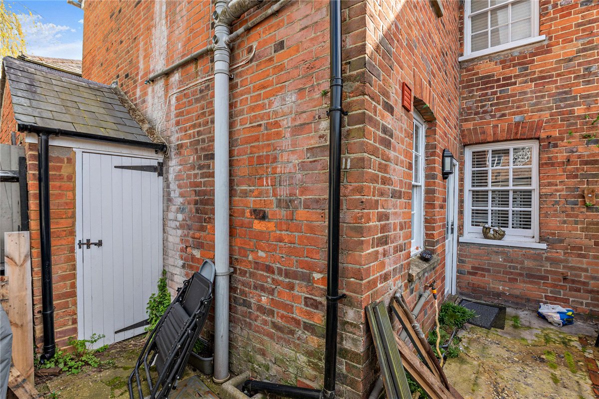2 bedroom House, Madeira Place, Newbury, RG14 - Sold STC, Image 13