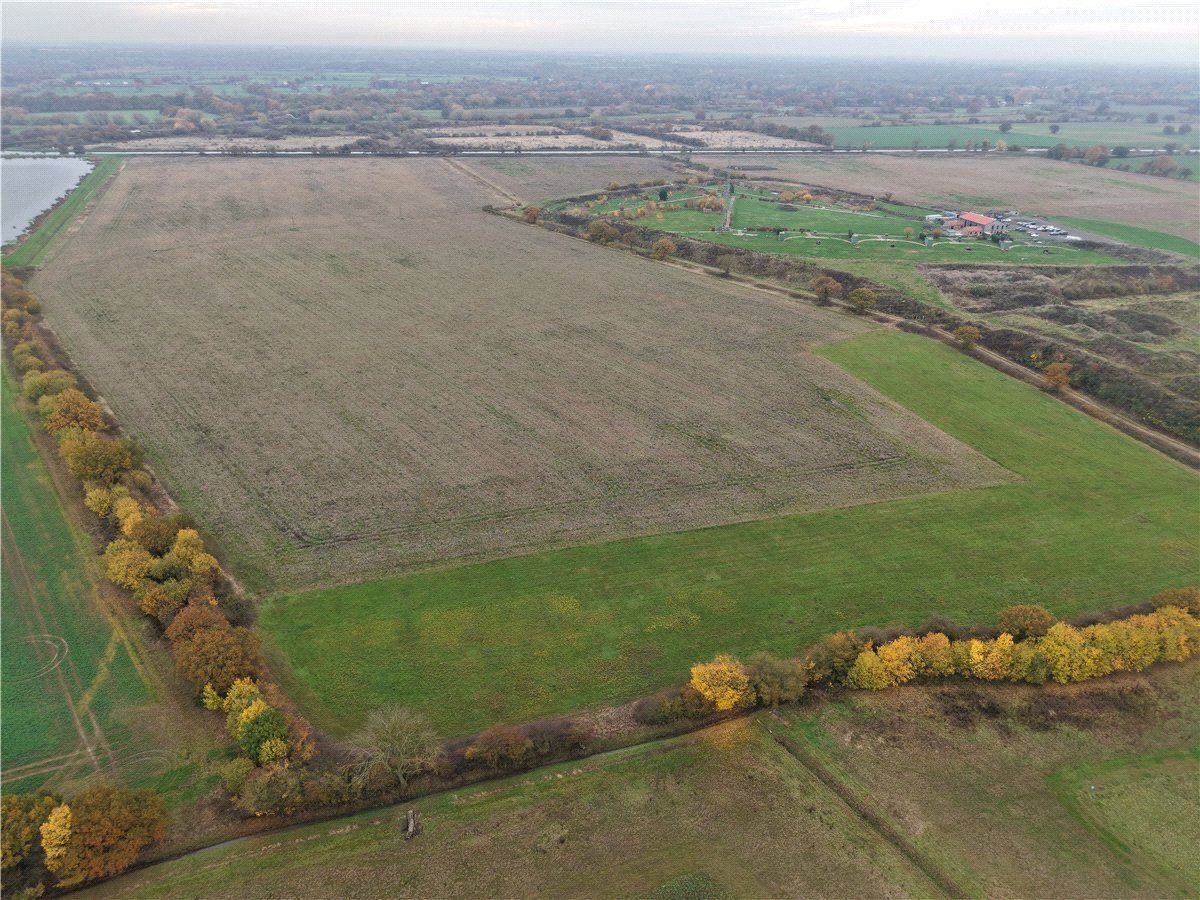   Land, Park Lane, West Cowick, DN14 - Available