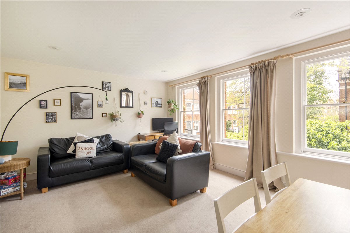 2 bedroom Flat, Trinity Road, London, SW17 - Sold, Image 11
