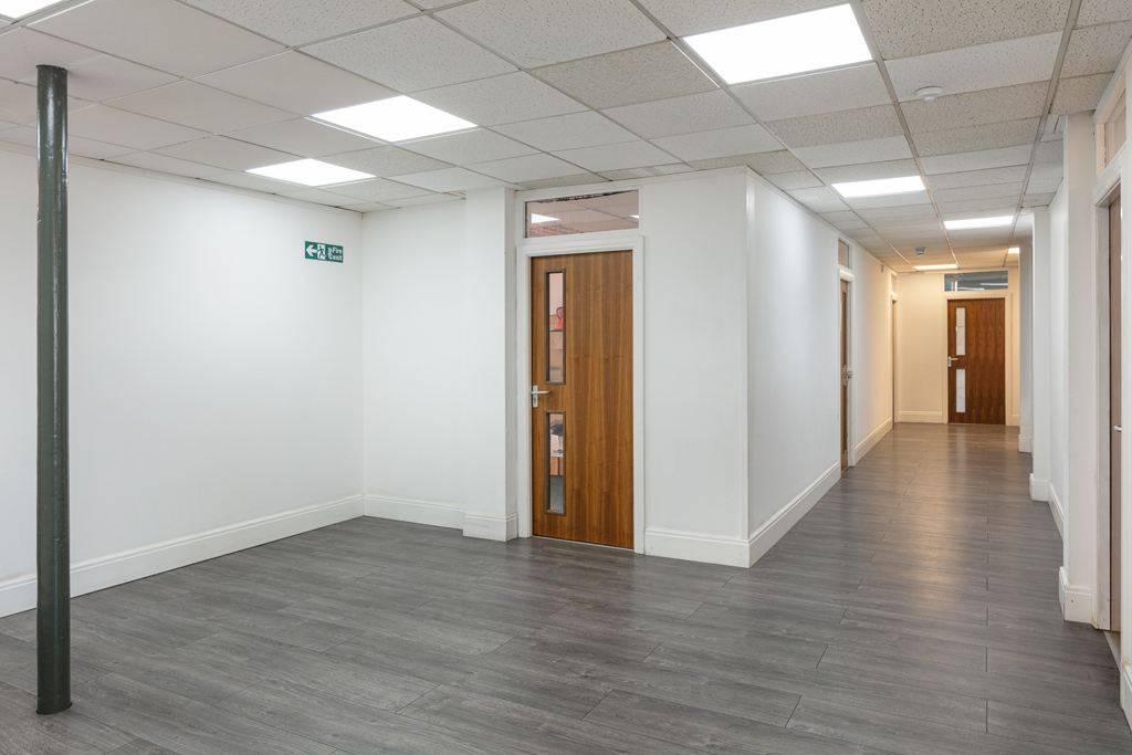 12282 Sq Ft, Wallgate, Wigan, WN3 - Available, Image 8