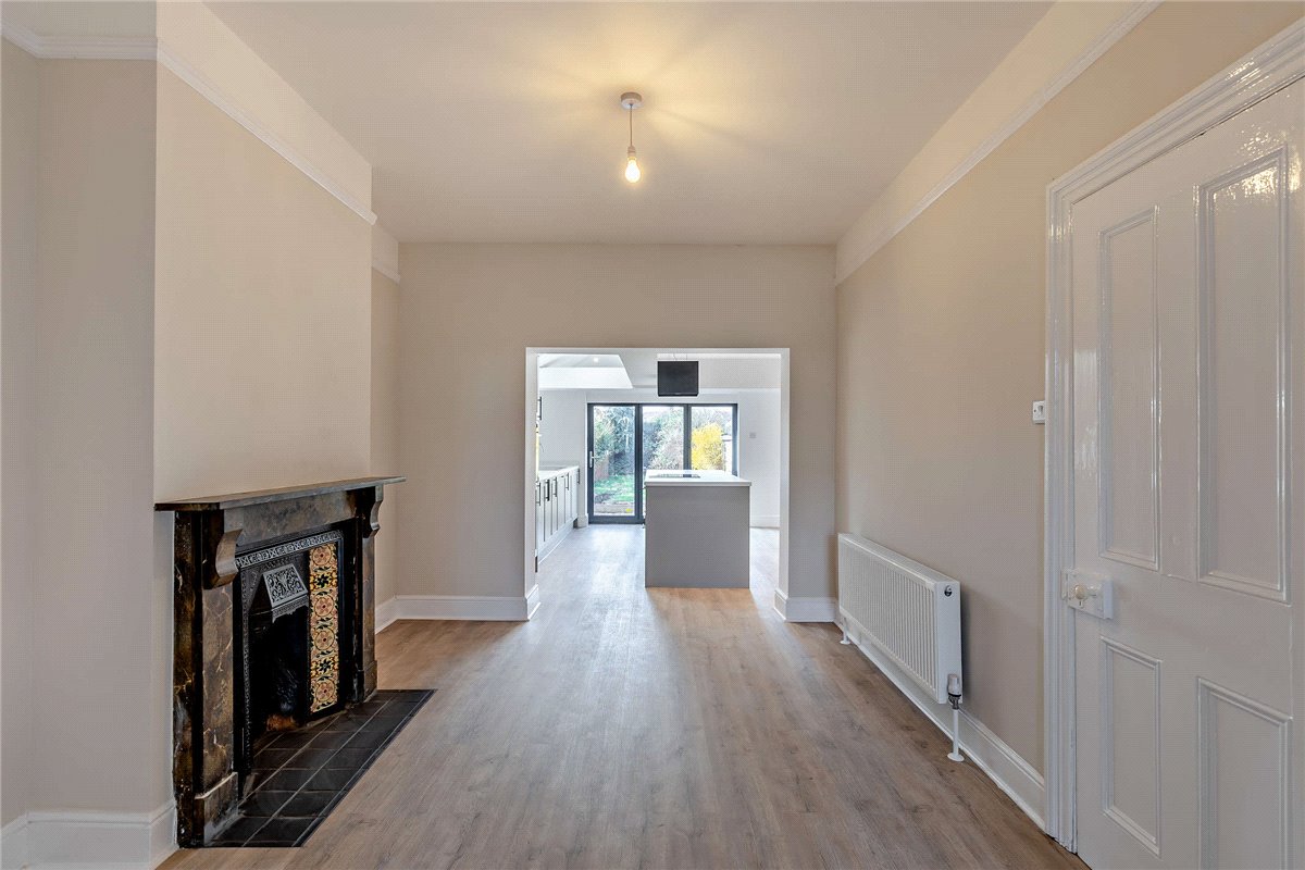 3 bedroom House, Andover Road, Newbury, RG14 - Sold, Image 16