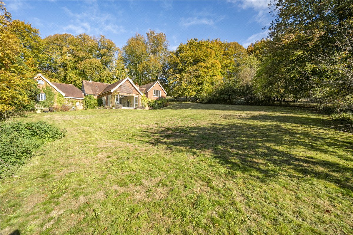 4 bedroom House, Leckford, Stockbridge, SO20 - Sold, Image 1