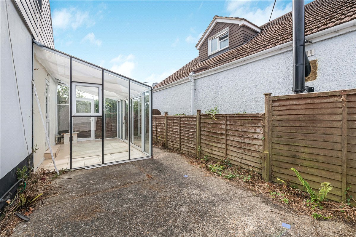 2 bedroom Bungalow, Yapton Lane, Walberton, BN18 - Available, Image 23