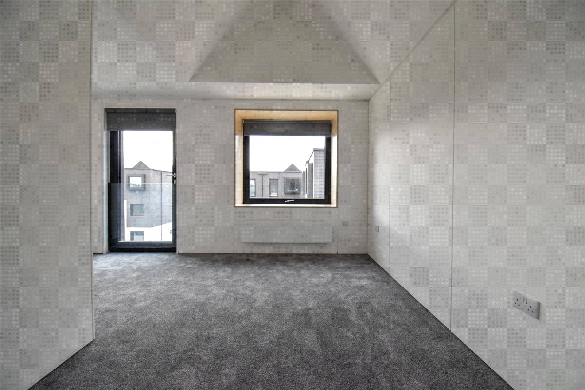 3 bedroom House, Lockhart Way, Northstowe, CB24 - Let Agreed, Image 5
