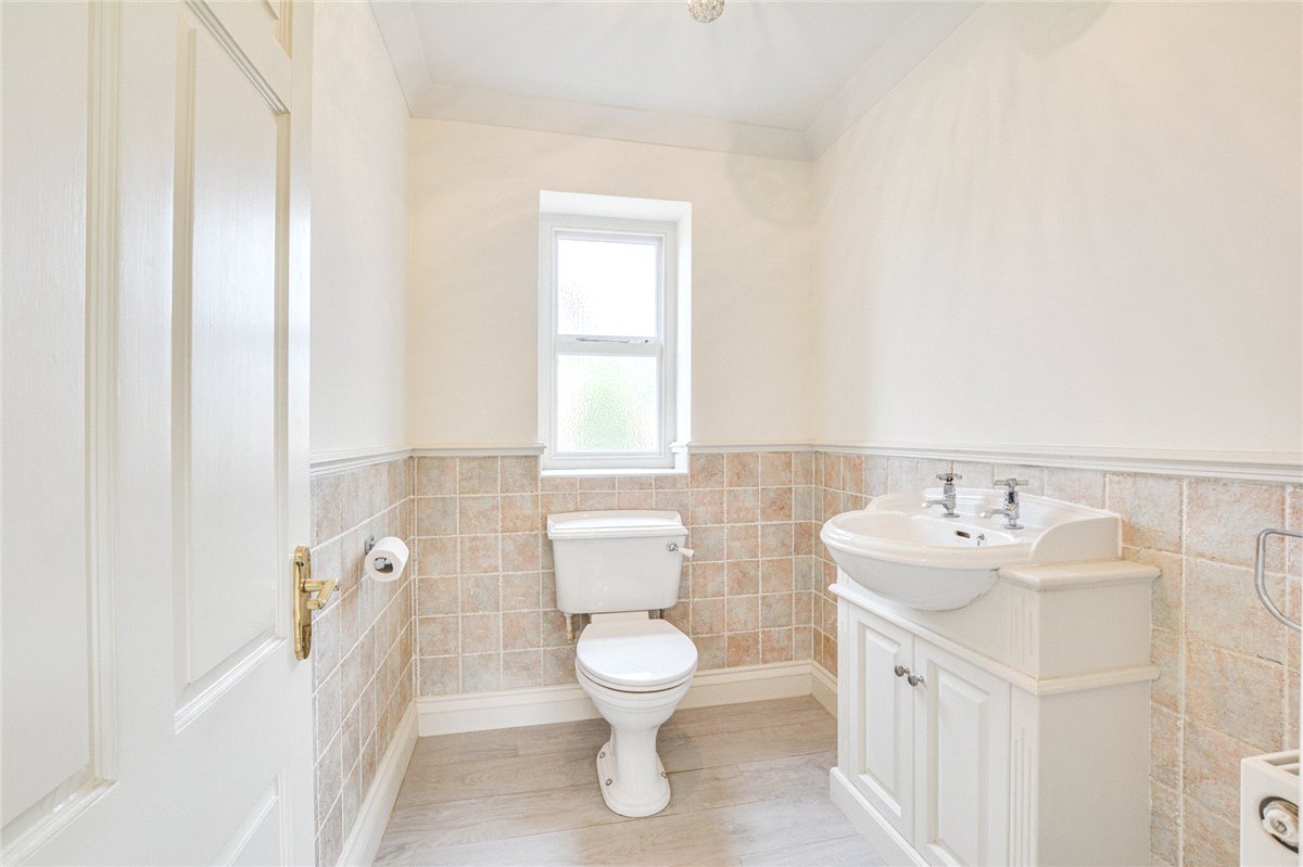4 bedroom House, Glazebrook Lane, Glazebrook, WA3 - Available, Image 17
