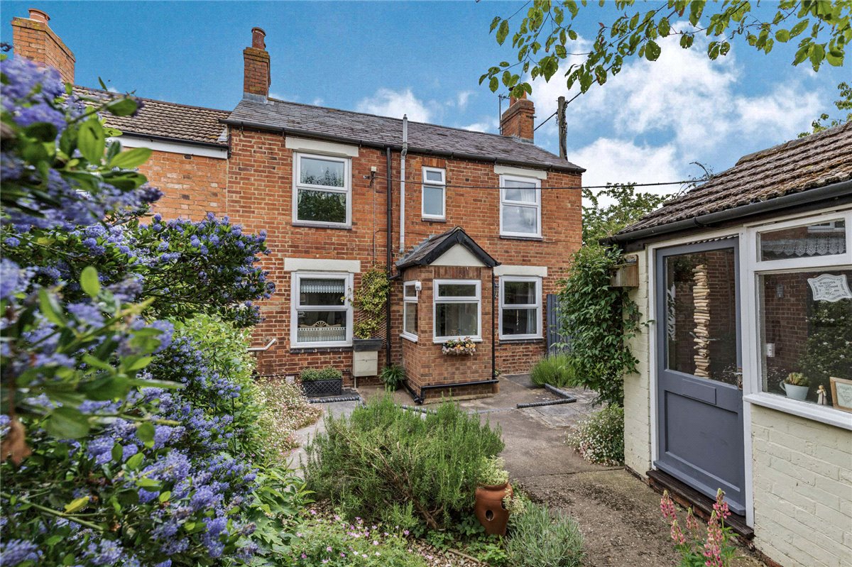 3 bedroom Cottage, Church Lane, Brafield on the Green, NN7 - Sold