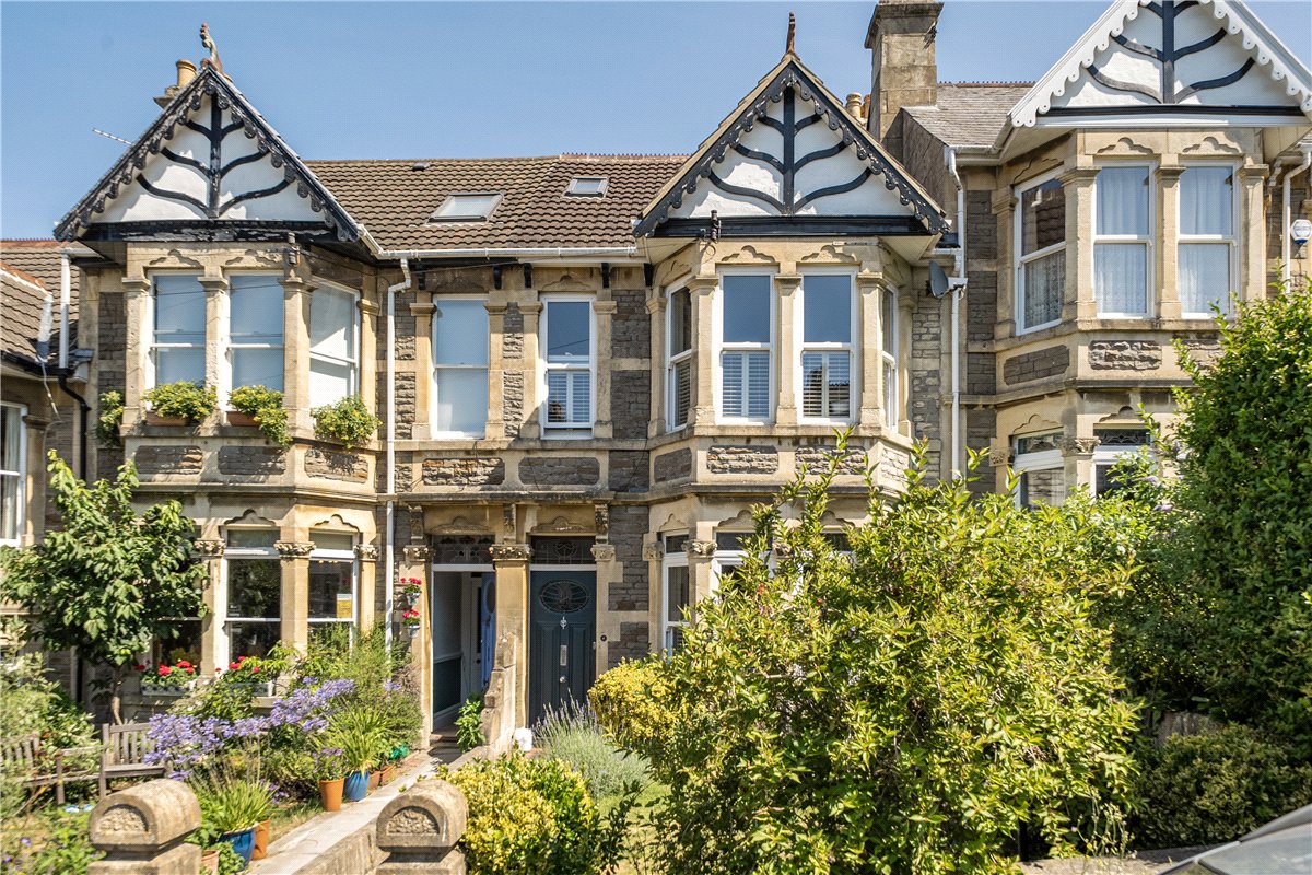 4 bedroom House, Shelley Road, Bath, BA2 - Sold STC
