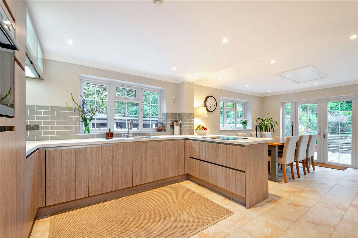 3 bedroom House, Ecchinswell, Newbury, RG20 - Available, Image 1