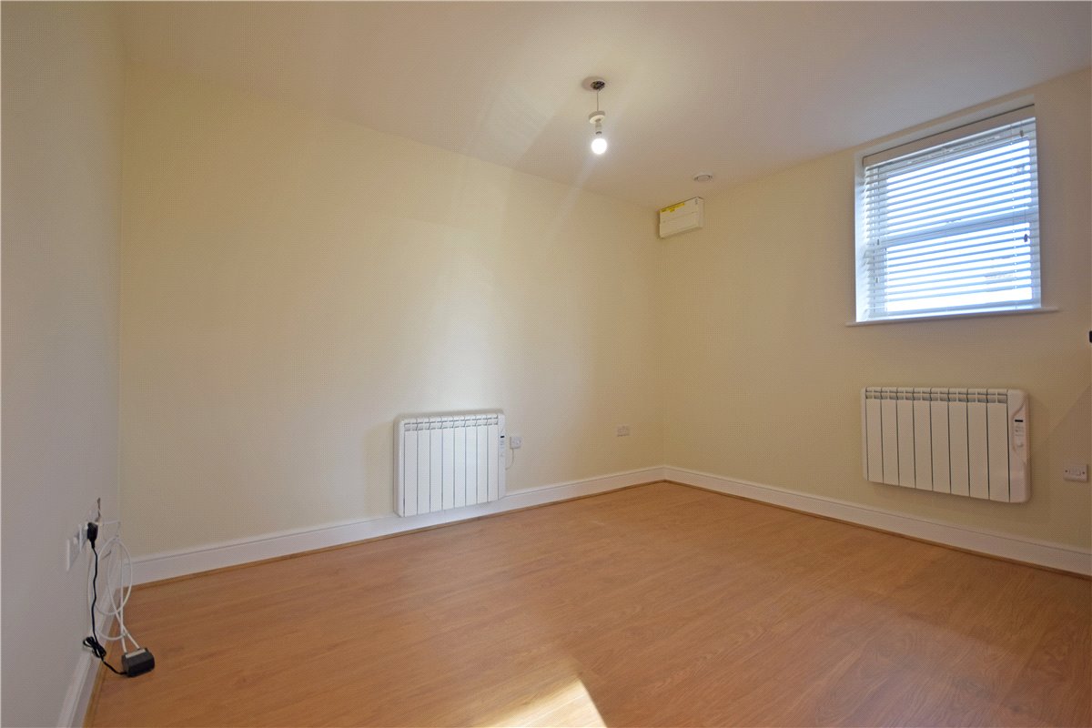 1 bedroom Flat, The Courtyard, 49 Market Street, CB7 - Let Agreed, Image 2