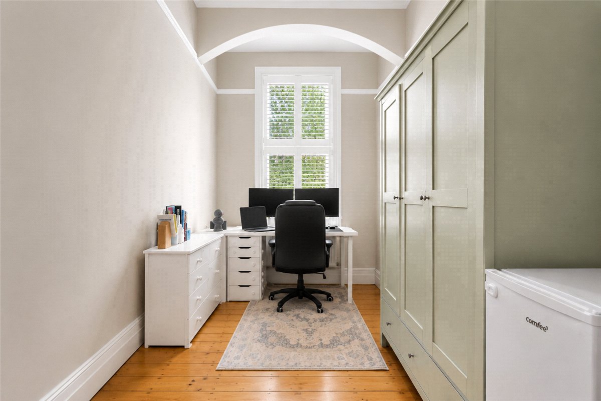3 bedroom Flat, Bishops Park Road, London, SW6 - Let Agreed, Image 3