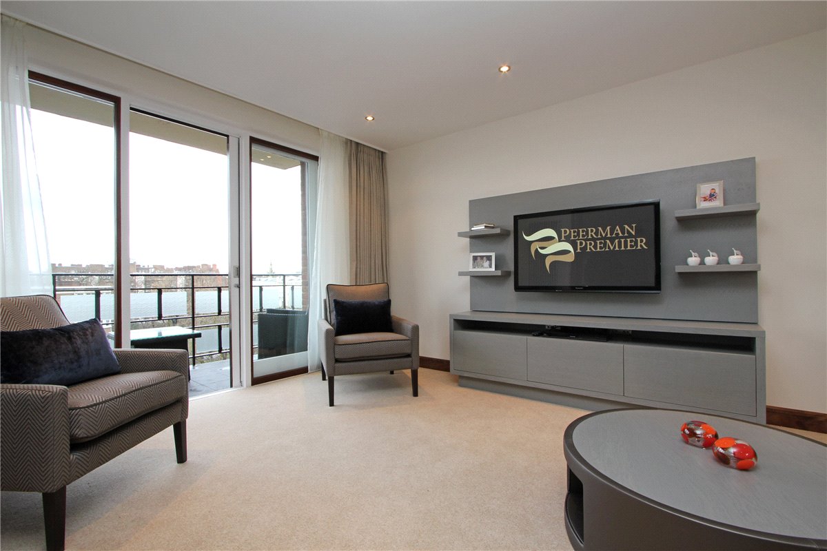 2 bedroom Flat, Kingston House South, Ennismore Gardens, SW7 - Available