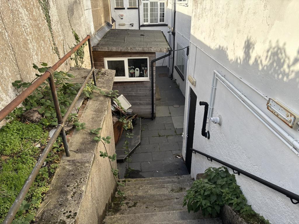 0 , 42 High Street, Honiton, EX14 - Available, Image 8