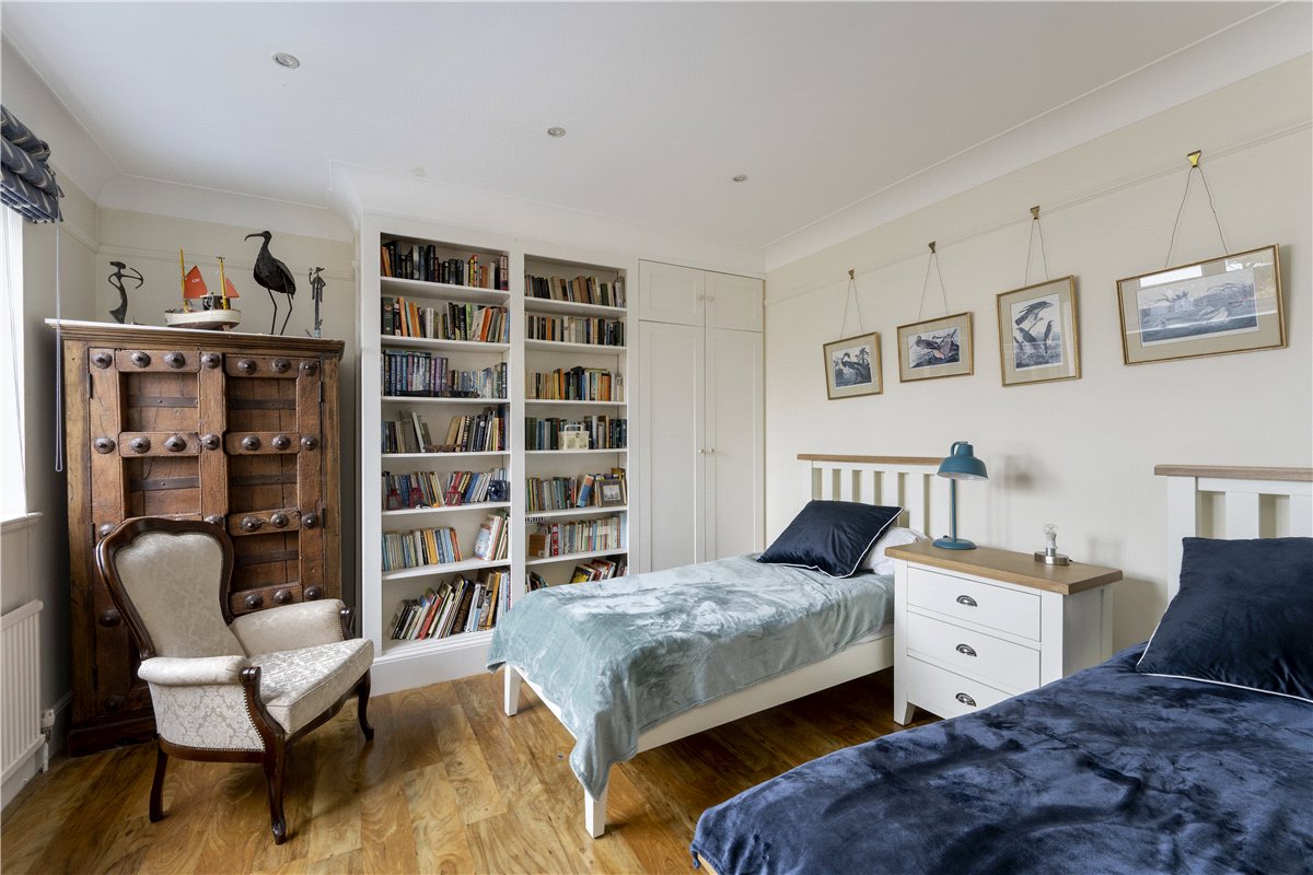 5 bedroom House, Ellerton Road, London, SW18 - Sold, Image 20