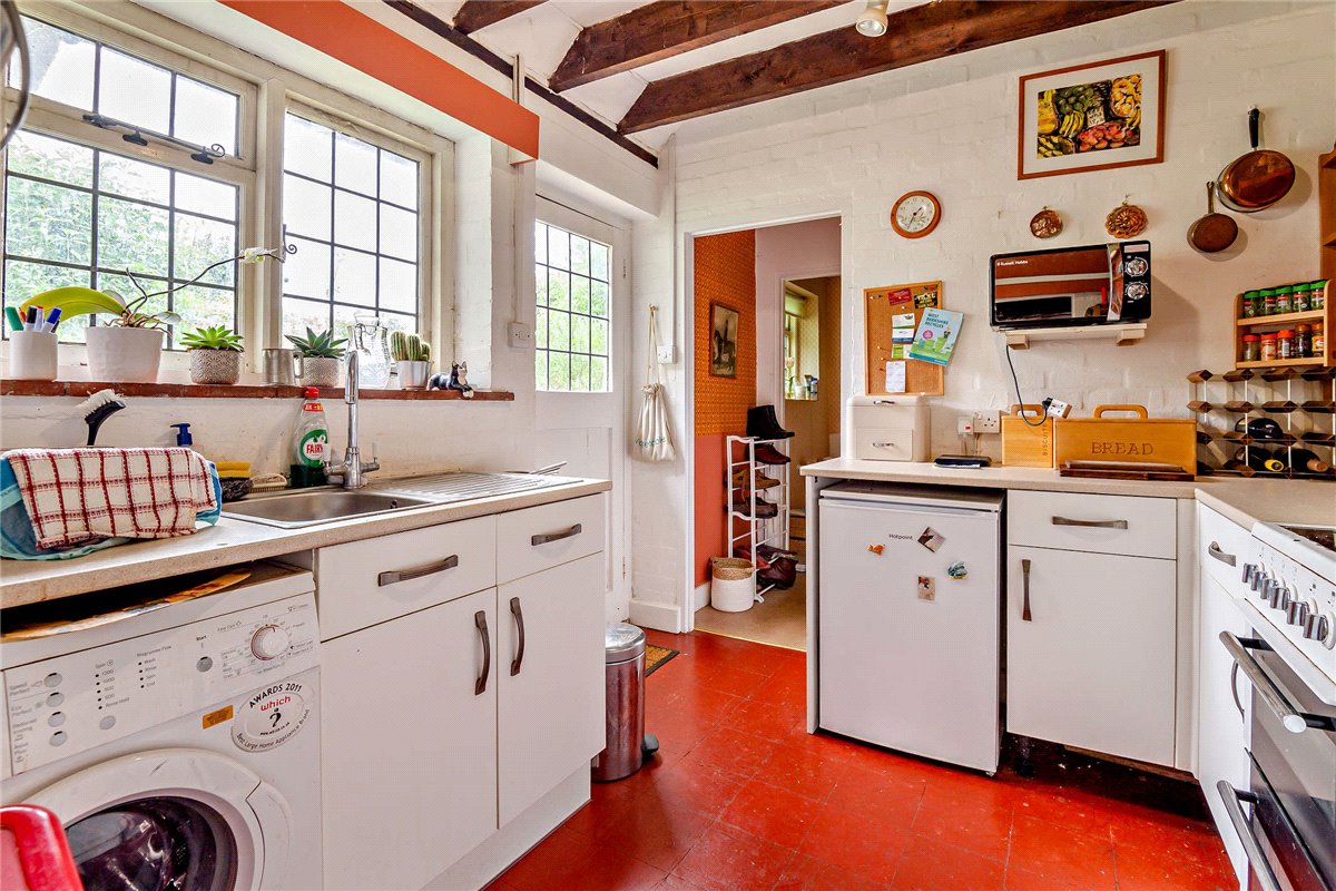 1 bedroom House, The Thicket, Leckhampstead, RG20 - Sold, Image 3