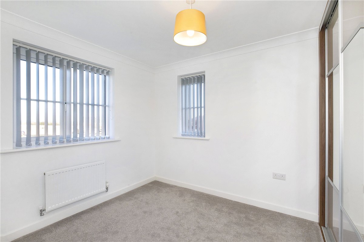 3 bedroom House, Ingleborough Drive, Harrogate, HG3 - Available, Image 5