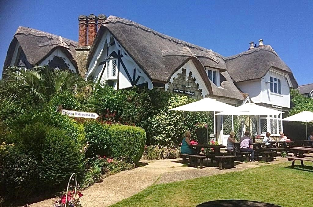 5 bedroom House, Eastcliff Road, Shanklin, PO37 - Available, Image 1