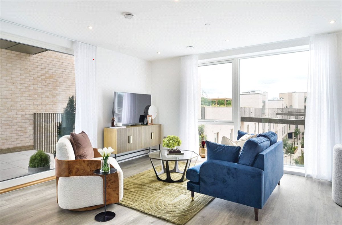 1 bedroom Flat, Eddington Avenue, Cambridge, CB3 - Available, Image 2